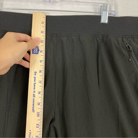 NEW Chico's Black Soft Lightweight Ankle Pull-on Pants XL - Picture 5 of 10